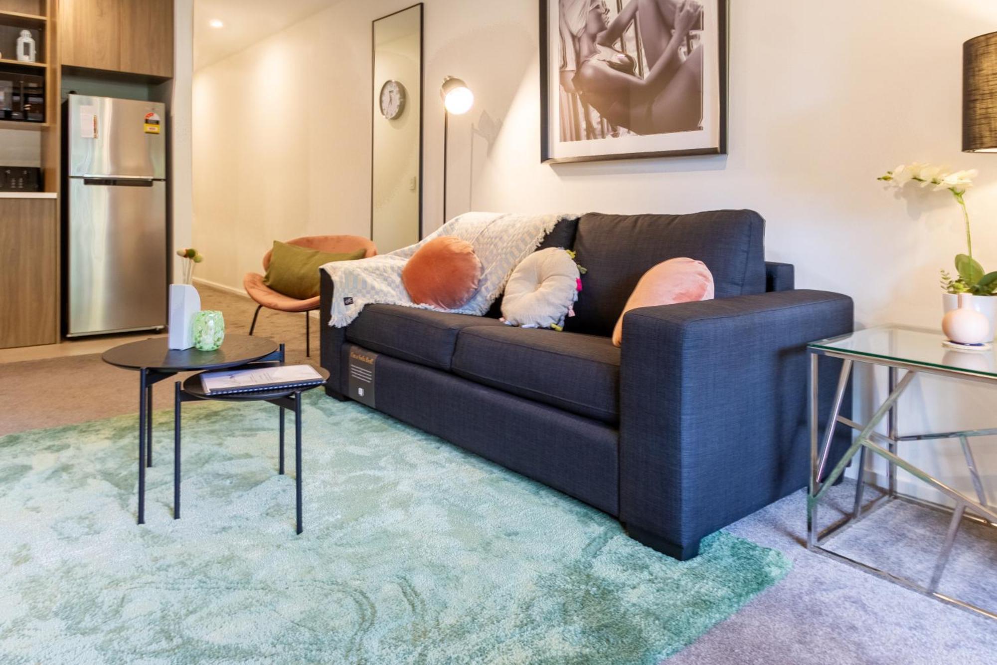 Cozy 1-Bed Apartment With Park Views, Sleeps 4 Christchurch Ngoại thất bức ảnh